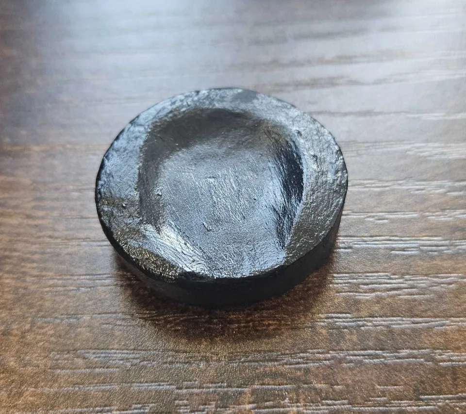 galet anti stress noir